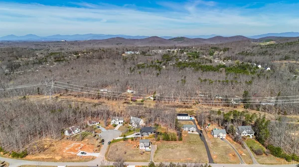 $364,900 | 181 Armistead Lane, Rustburg, VA 24588