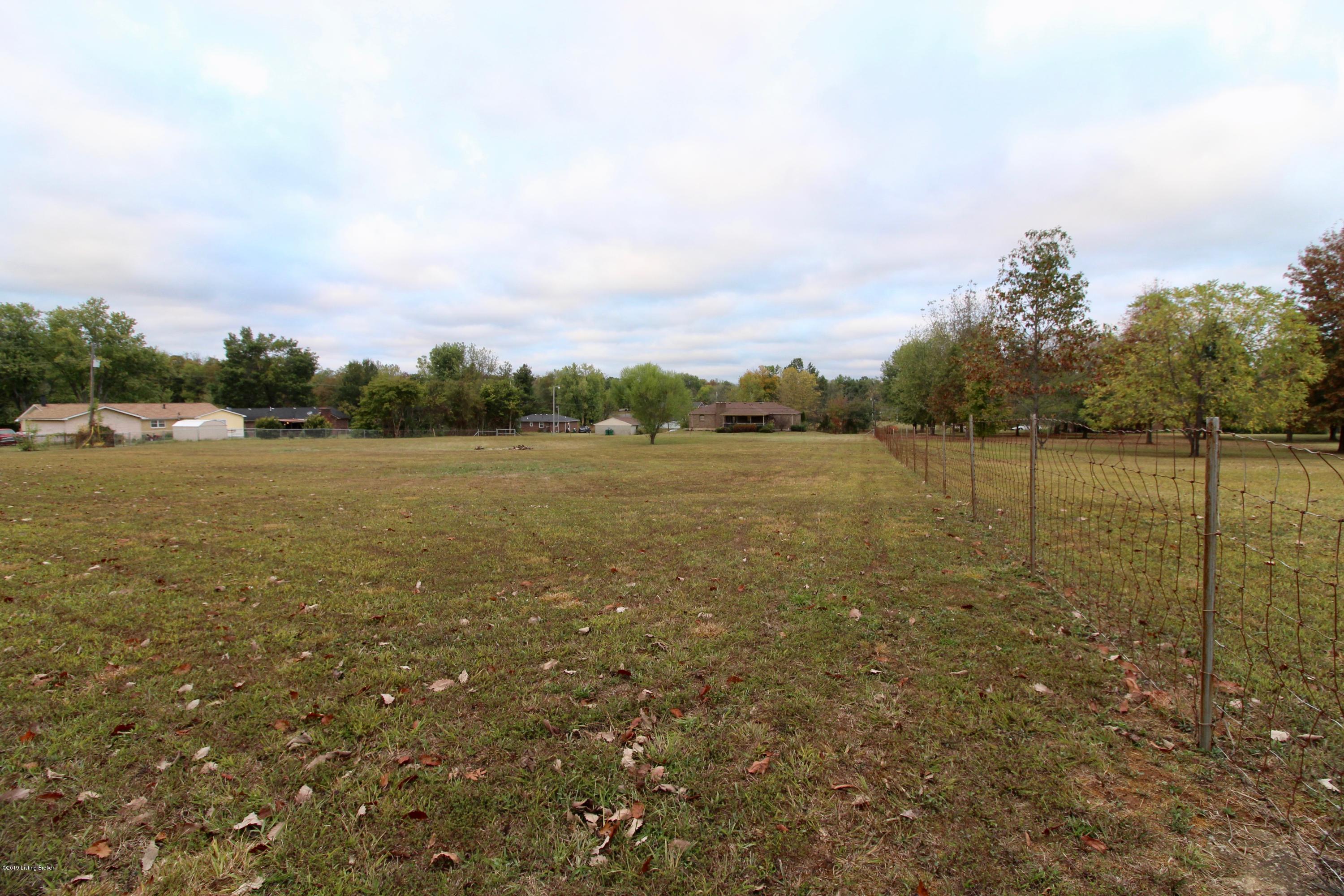 2234 Greenbriar Road Mount Washington, KY 40047 - Photo 31 of 41 IMG_5673