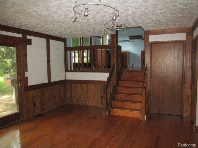 8790 Wise Road Commerce Township, MI 48382 - Photo 18 of 38 8790 WISE RD COMMERCE TWP (79).J