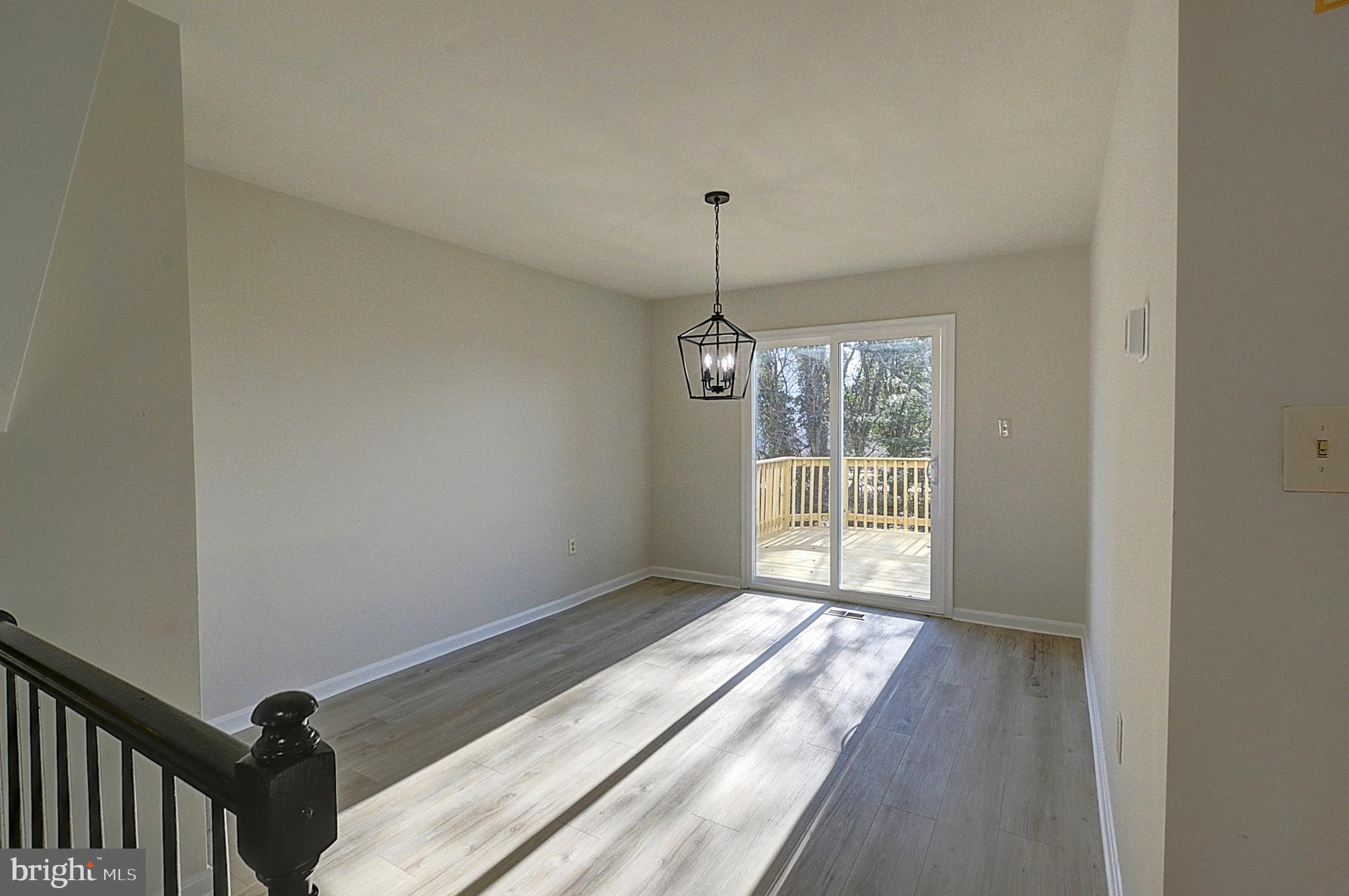 11323 Baritone Court Silver Spring, MD 20901 - Photo 11 of 31 Dining Room