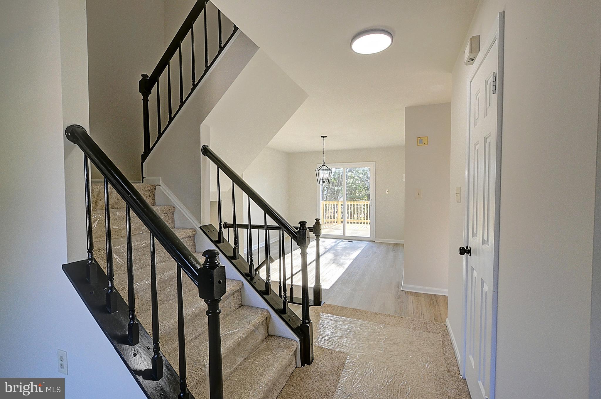 11323 Baritone Court Silver Spring, MD 20901 - Photo 15 of 31 Landing