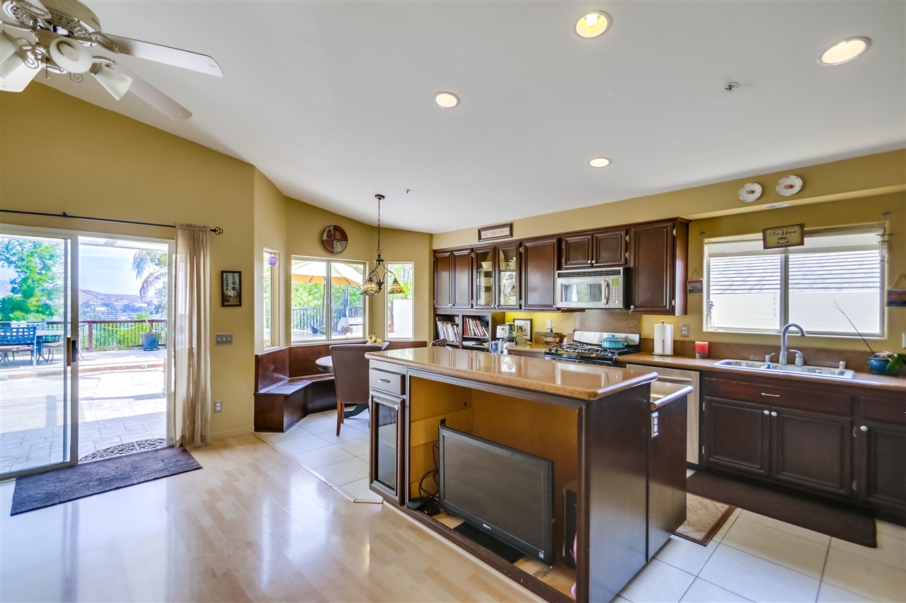8508 Mesa Heights Road Santee, CA 92071 - Photo 11 of 25 Gallery Image 11