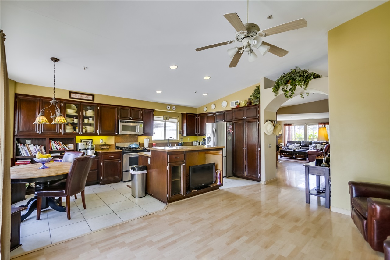 8508 Mesa Heights Road Santee, CA 92071 - Photo 9 of 25 Gallery Image 9