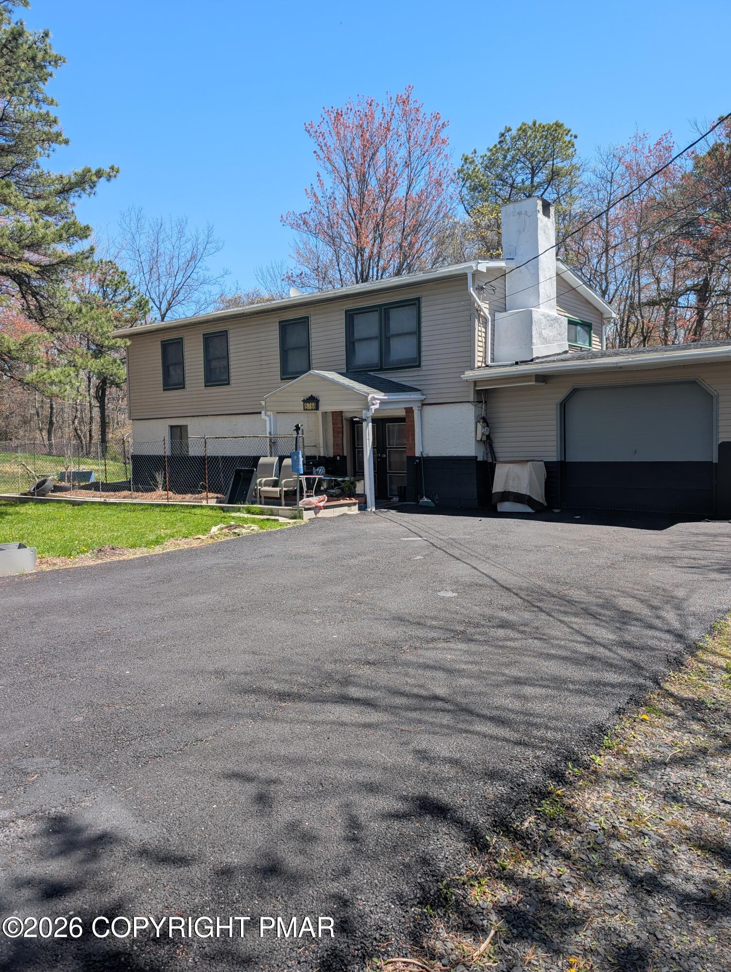 1514 Clover Road North Long Pond, PA 18334 - Photo 1 of 25 1000023839