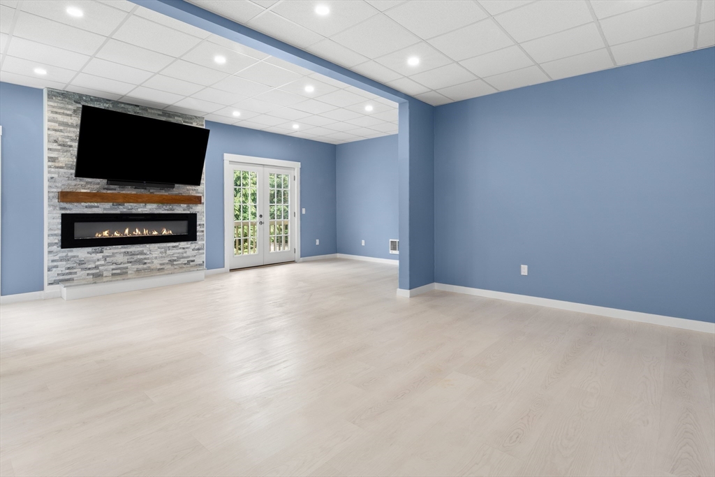 6 Kent Road Gloucester, MA 01930 - Photo 32 of 39