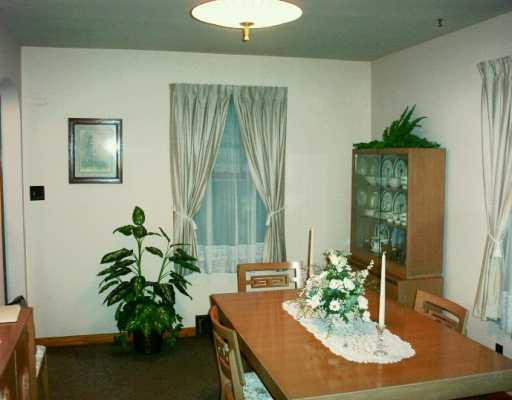 313 Clark Avenue Butler, PA 16002 - Photo 3 of 6 Dining Room.