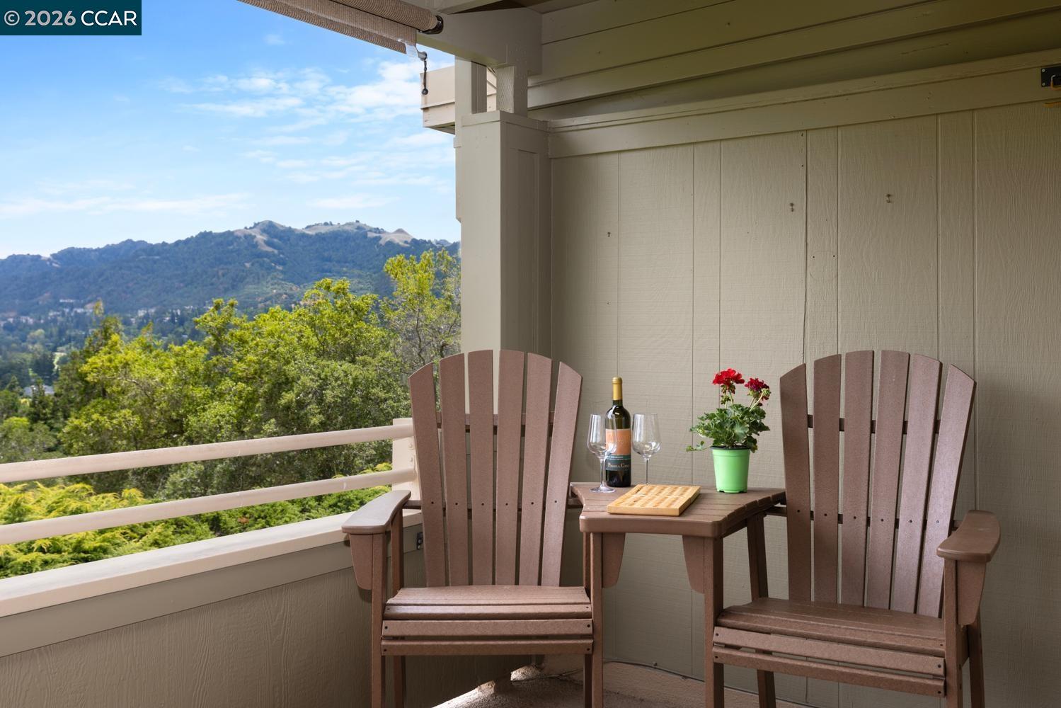 2409 Golden Rain Road, Unit 1 Walnut Creek, CA 94595 - Photo 3 of 42