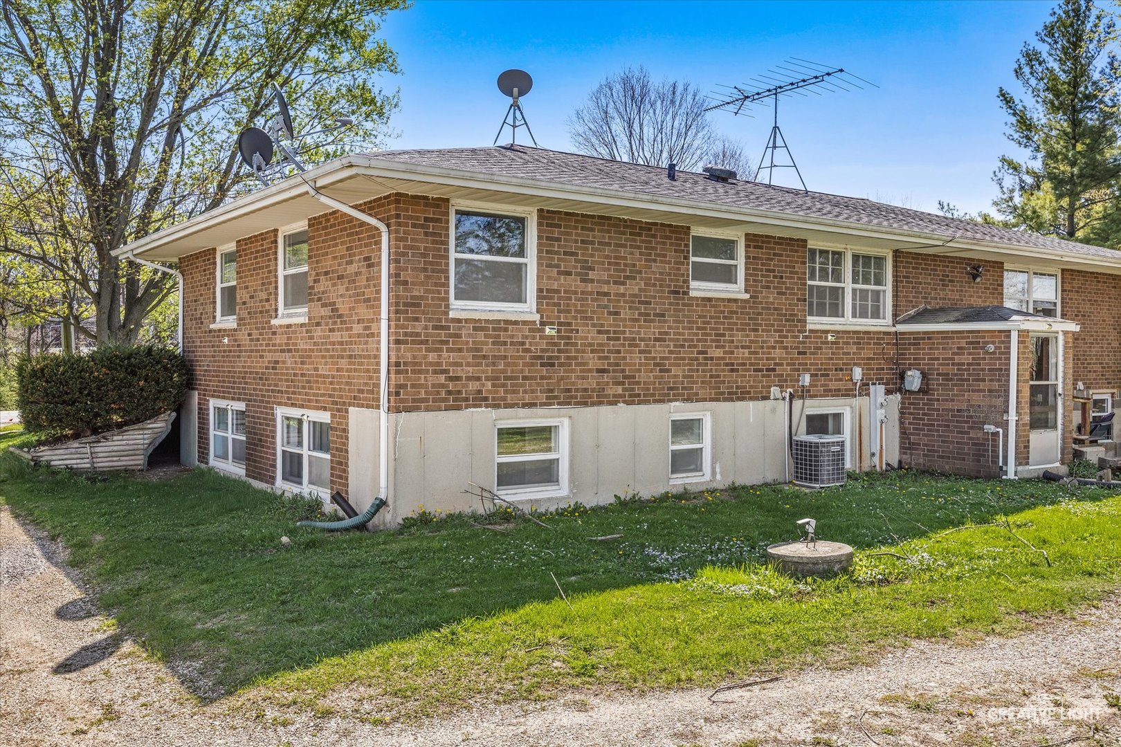 8-n486 Thomas Road, Unit B Hampshire, IL 60140 - Photo 16 of 17