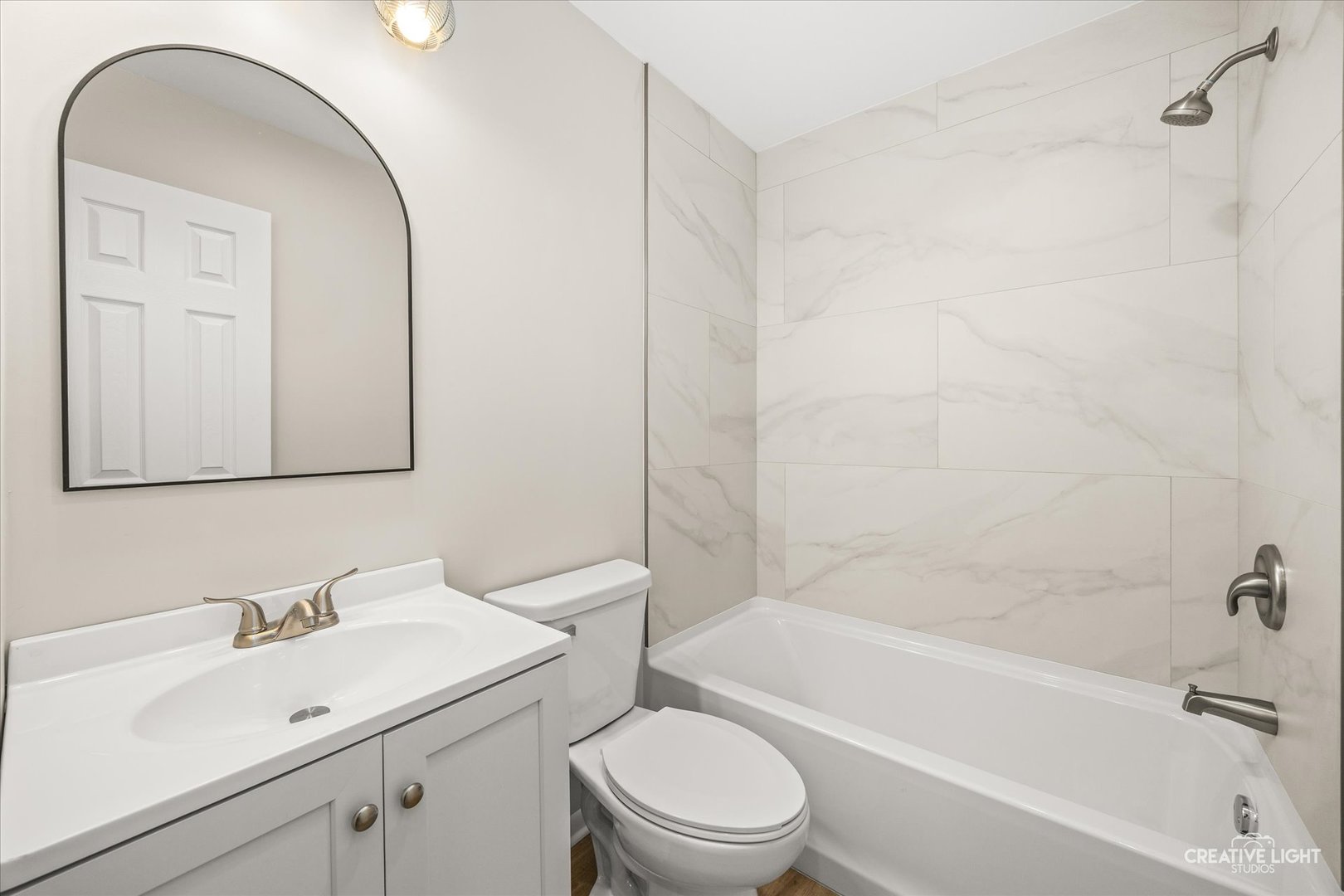 8-n486 Thomas Road, Unit B Hampshire, IL 60140 - Photo 7 of 17