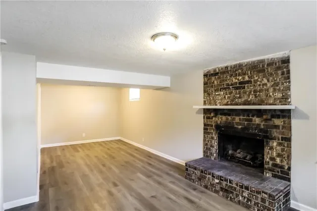 $1,865 | 19801 East Millhaven Street, Independence, MO 64056