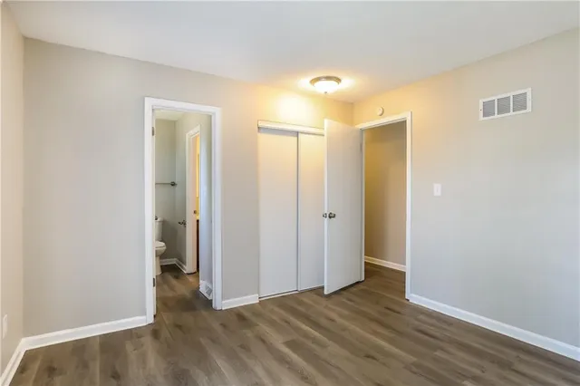 $1,865 | 19801 East Millhaven Street, Independence, MO 64056