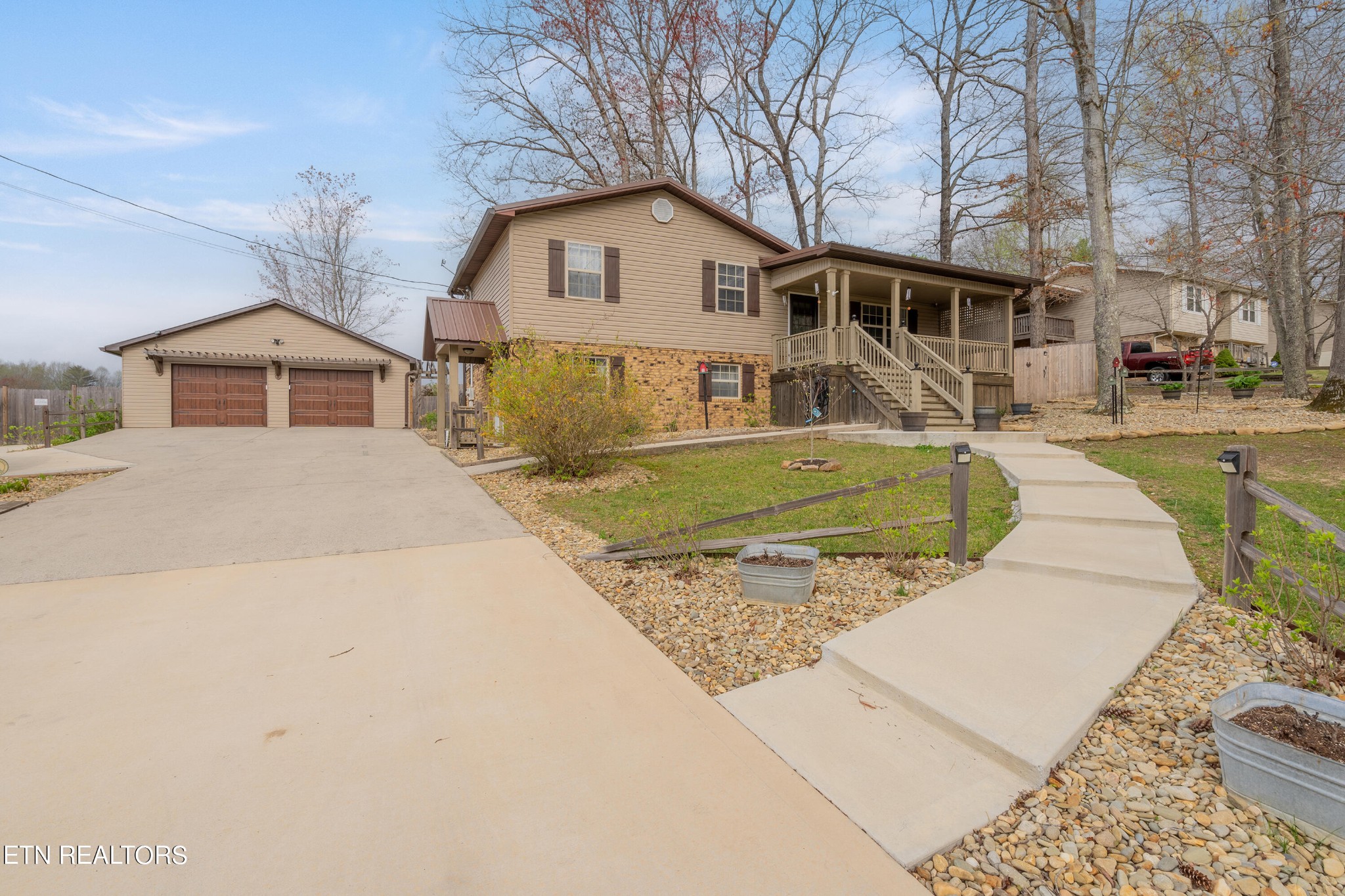 121 Boulder Road Wartburg, TN 37887 - Photo 2 of 44 Gallery Image 2