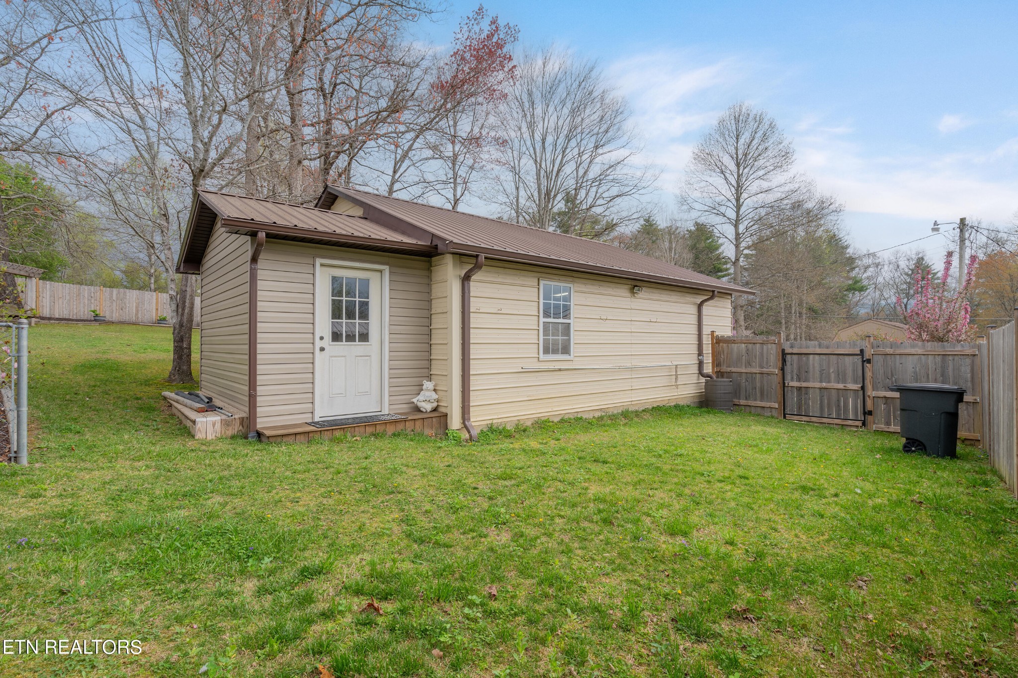 121 Boulder Road Wartburg, TN 37887 - Photo 33 of 44 Gallery Image 33