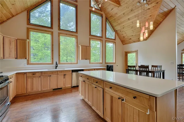 $1,449,999 | 20172 Blue Heron Lane, Alexandria, NY 13607