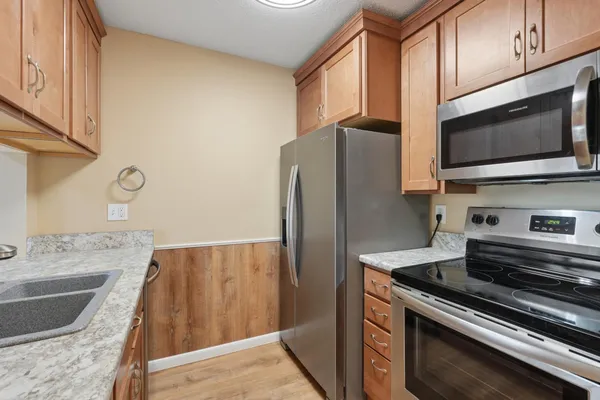 $127,500 | 7600 157th Street West, Unit 106, Apple Valley, MN 55124