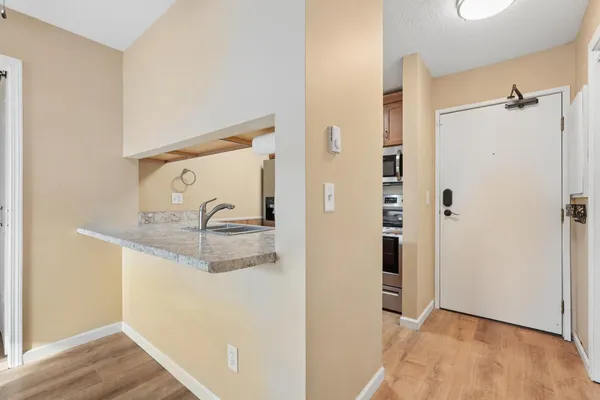 $127,500 | 7600 157th Street West, Unit 106, Apple Valley, MN 55124