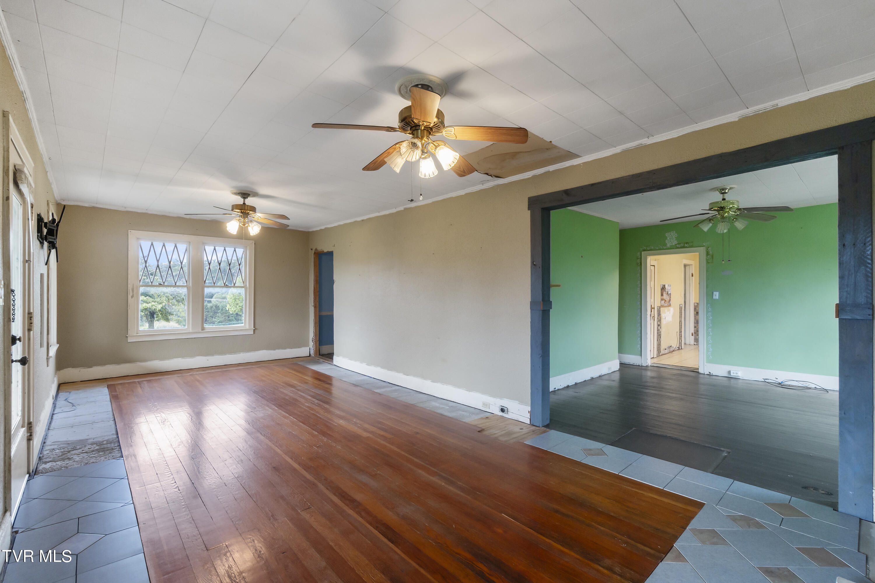 125 West Allens Bridge Road Greeneville, TN 37743 - Photo 24 of 41 DSC06240