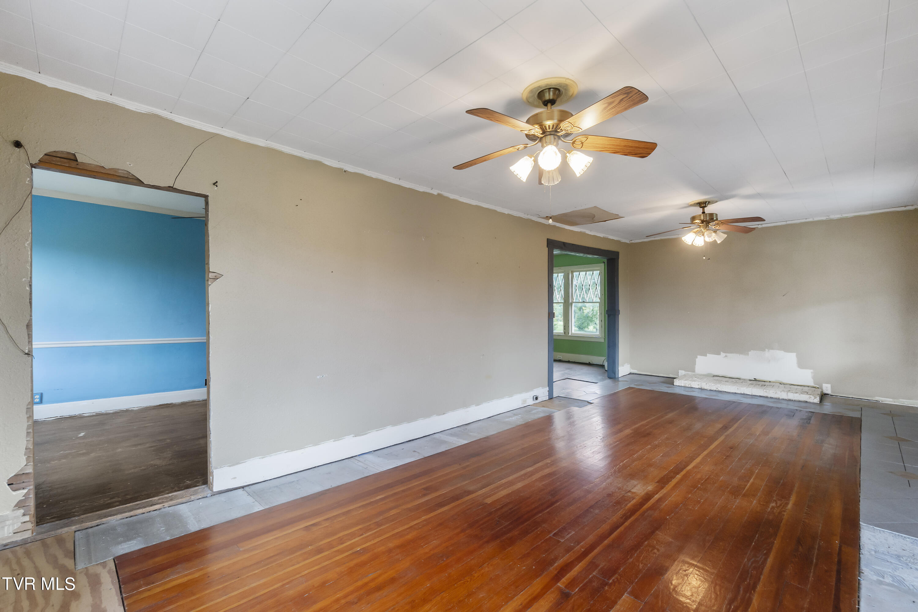 125 West Allens Bridge Road Greeneville, TN 37743 - Photo 25 of 41 DSC06243