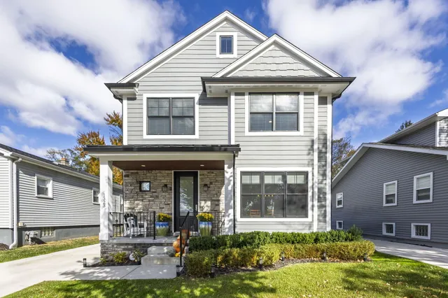 $1,045,000 | 1323 Bennaville Avenue, Birmingham, MI 48009