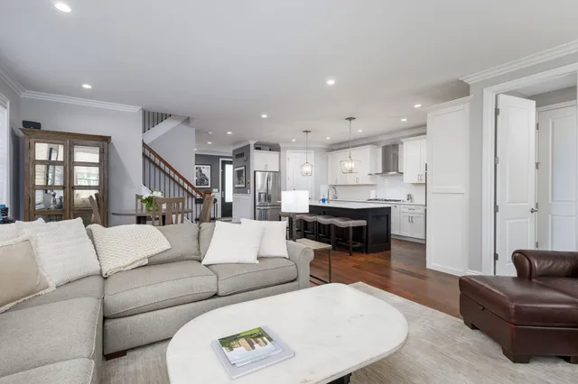 $1,045,000 | 1323 Bennaville Avenue, Birmingham, MI 48009