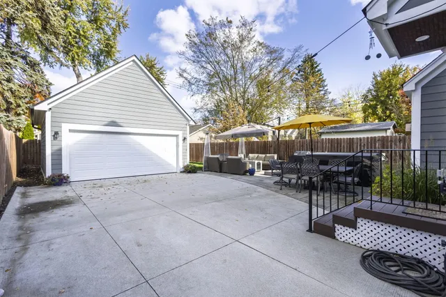 $1,045,000 | 1323 Bennaville Avenue, Birmingham, MI 48009