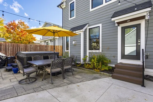 $1,045,000 | 1323 Bennaville Avenue, Birmingham, MI 48009