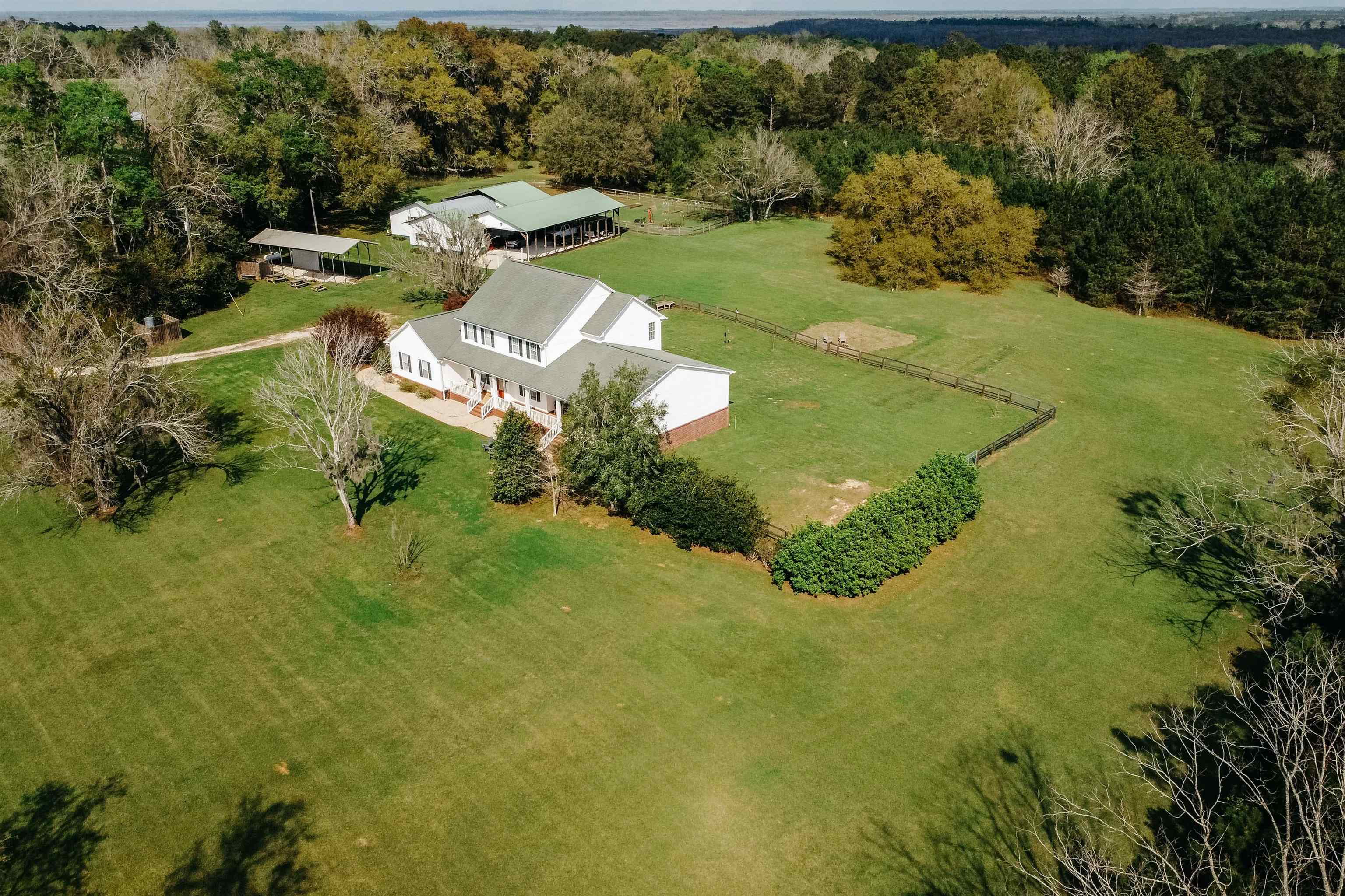 17024 Sunray Road Tallahassee, FL 32309 - Photo 1 of 42 Gallery Image 1