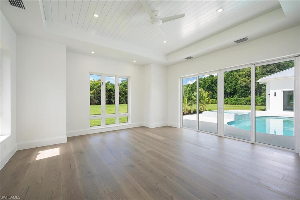 787 Cassena Road Naples, FL 34108 - Photo 8 of 17 Gallery Image 8