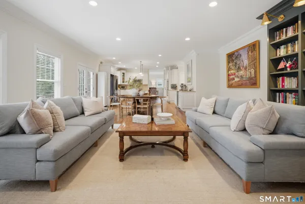 $1,899,000 | 570 Unquowa Road, Fairfield, CT 06824