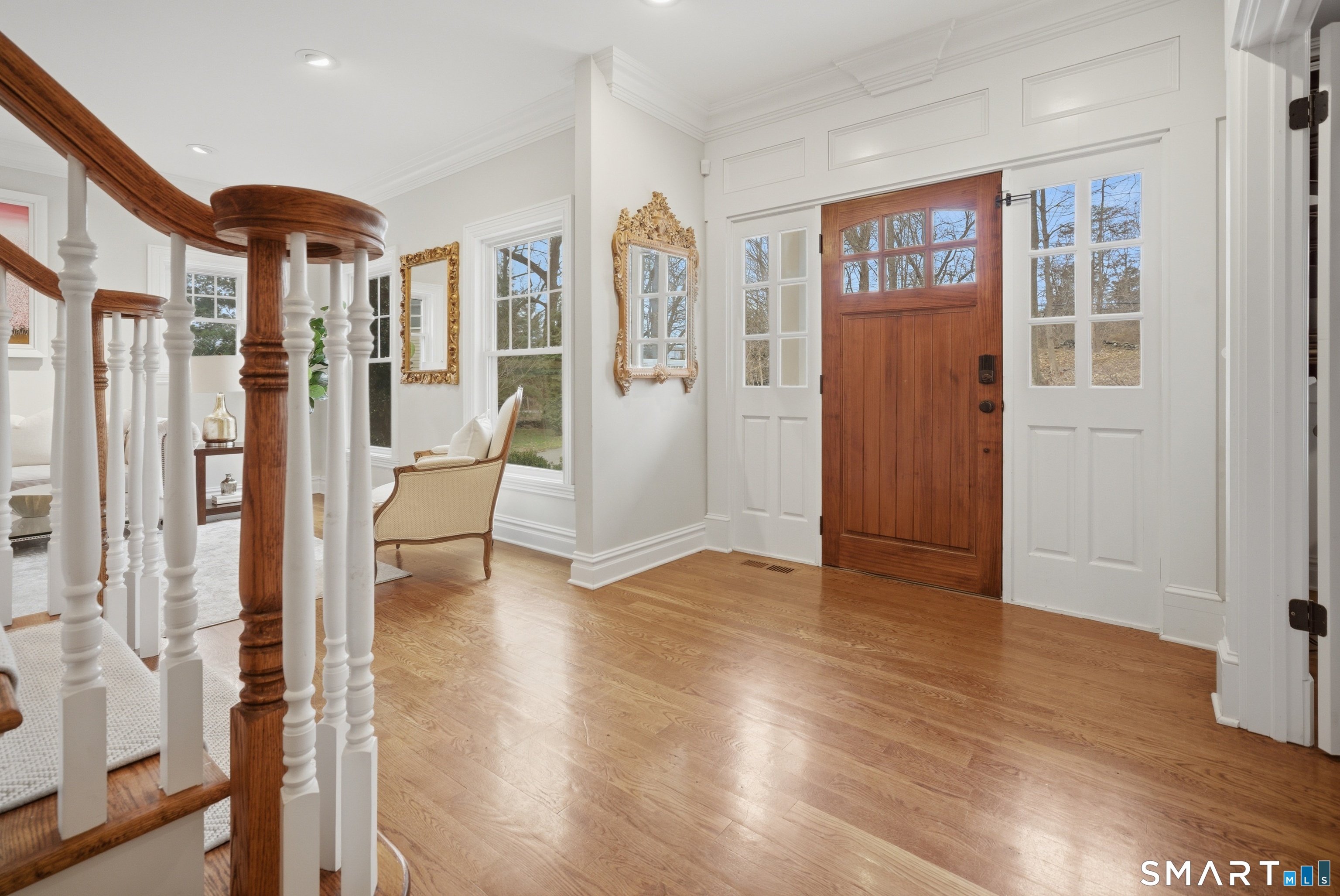 570 Unquowa Road Fairfield, CT 06824 - Photo 2 of 40