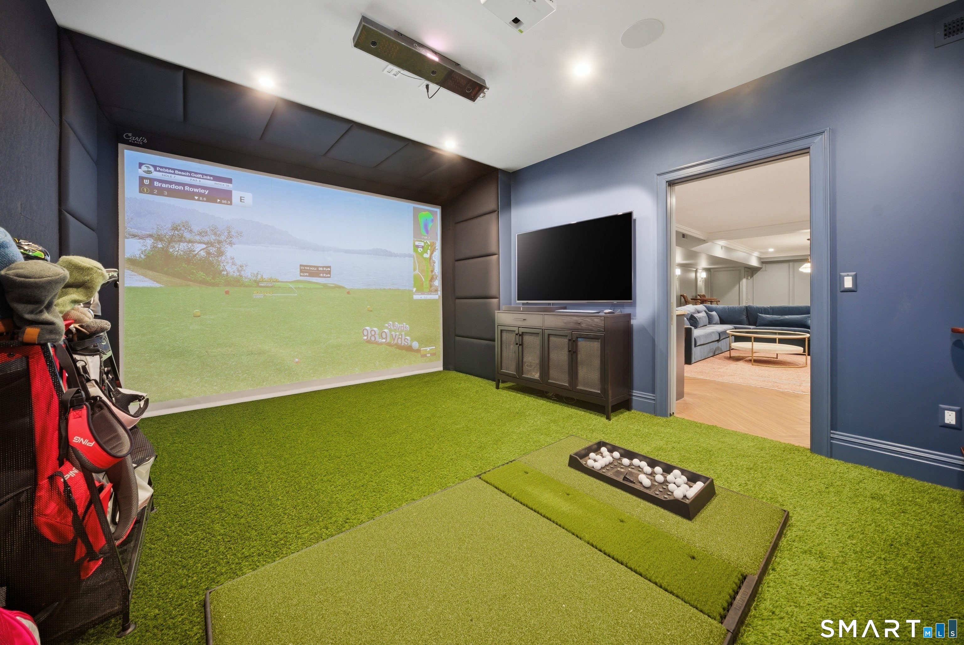 570 Unquowa Road Fairfield, CT 06824 - Photo 22 of 40