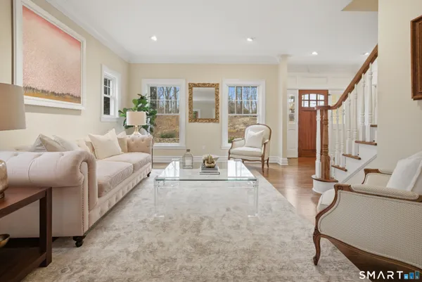 $1,899,000 | 570 Unquowa Road, Fairfield, CT 06824