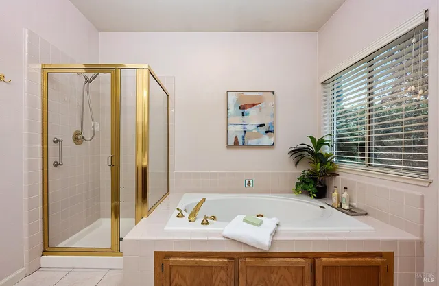 $899,000 | 5432 Shallows Place East, Santa Rosa, CA 95409