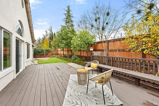 $899,000 | 5432 Shallows Place East, Santa Rosa, CA 95409