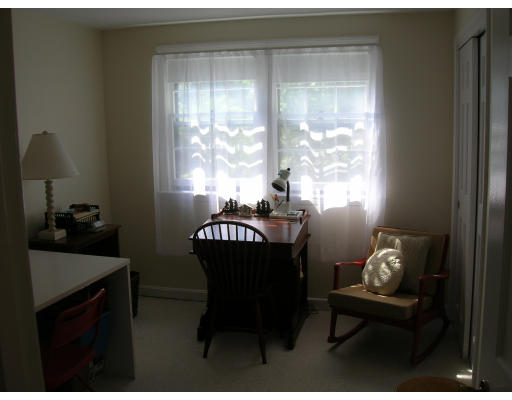 9 Knights Hill Road, Unit 9 Marblehead, MA 01945 - Photo 9 of 9 Gallery Image 9