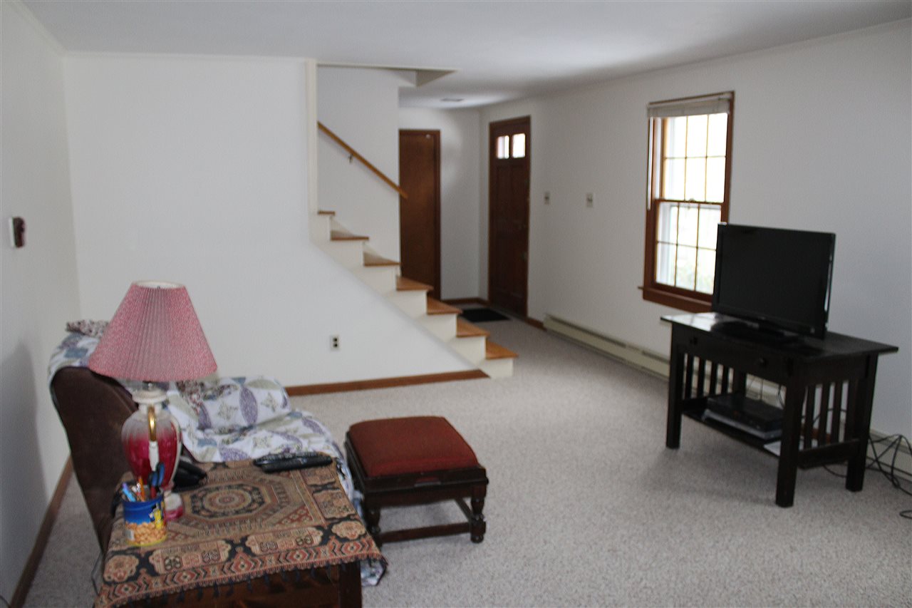 78 Whitehouse Road Rochester, NH 03867 - Photo 8 of 25