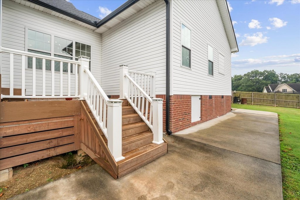 1020 South Ridge Drive Dalton, GA 30721 - Photo 32 of 47 Gallery Image 32