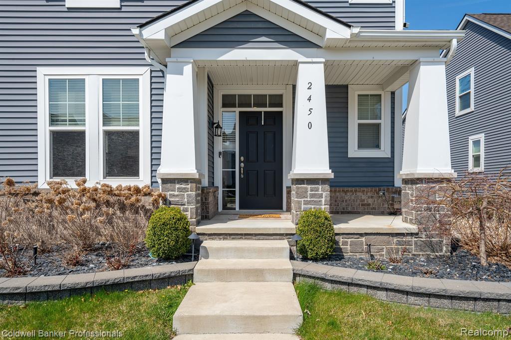 2450 Massoit Road Royal Oak, MI 48073 - Photo 3 of 45