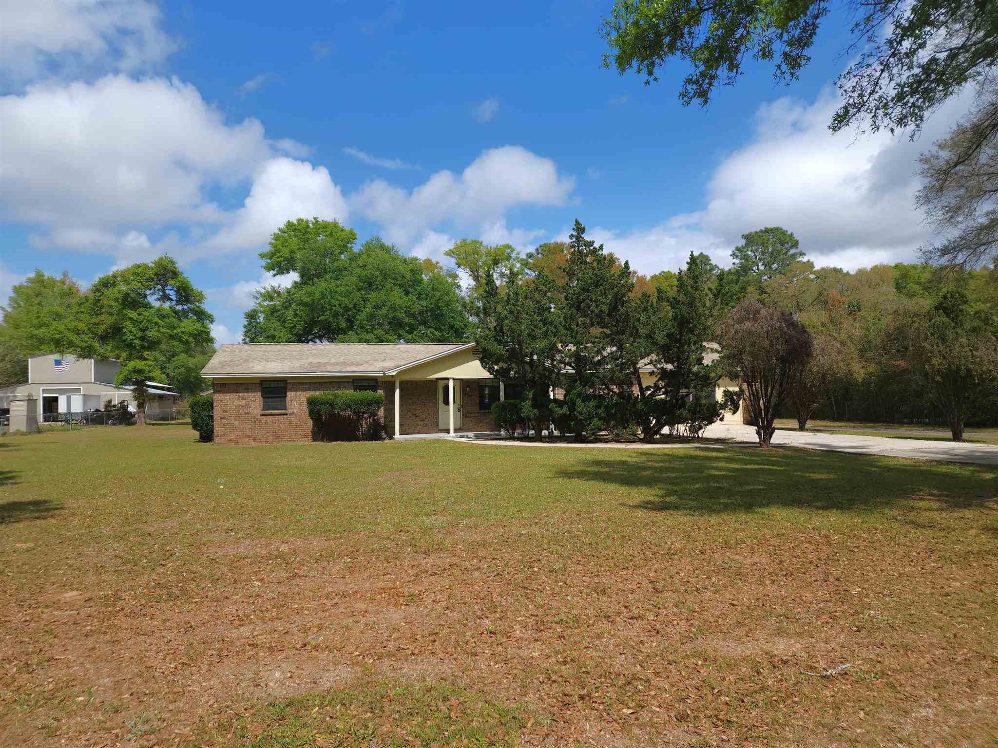 5508 Borden Road Milton, FL 32583 - Photo 2 of 39 Gallery Image 2