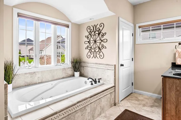 $515,000 | 1048 Norway Court, Normal, IL 61761
