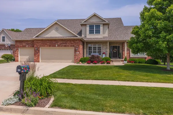 $515,000 | 1048 Norway Court, Normal, IL 61761
