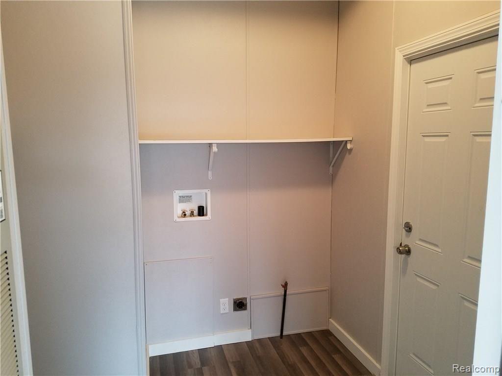 14010 West Point Street Taylor, MI 48180 - Photo 13 of 27 20170210_112401.jpg