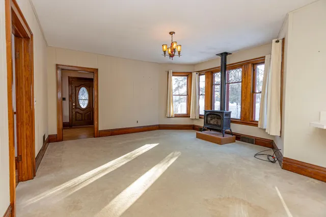 $319,999 | 1122 Fillmore Street, Alexandria, MN 56308