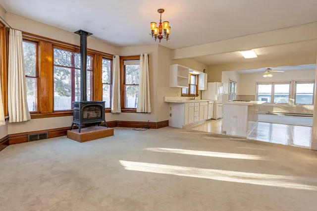 $319,999 | 1122 Fillmore Street, Alexandria, MN 56308