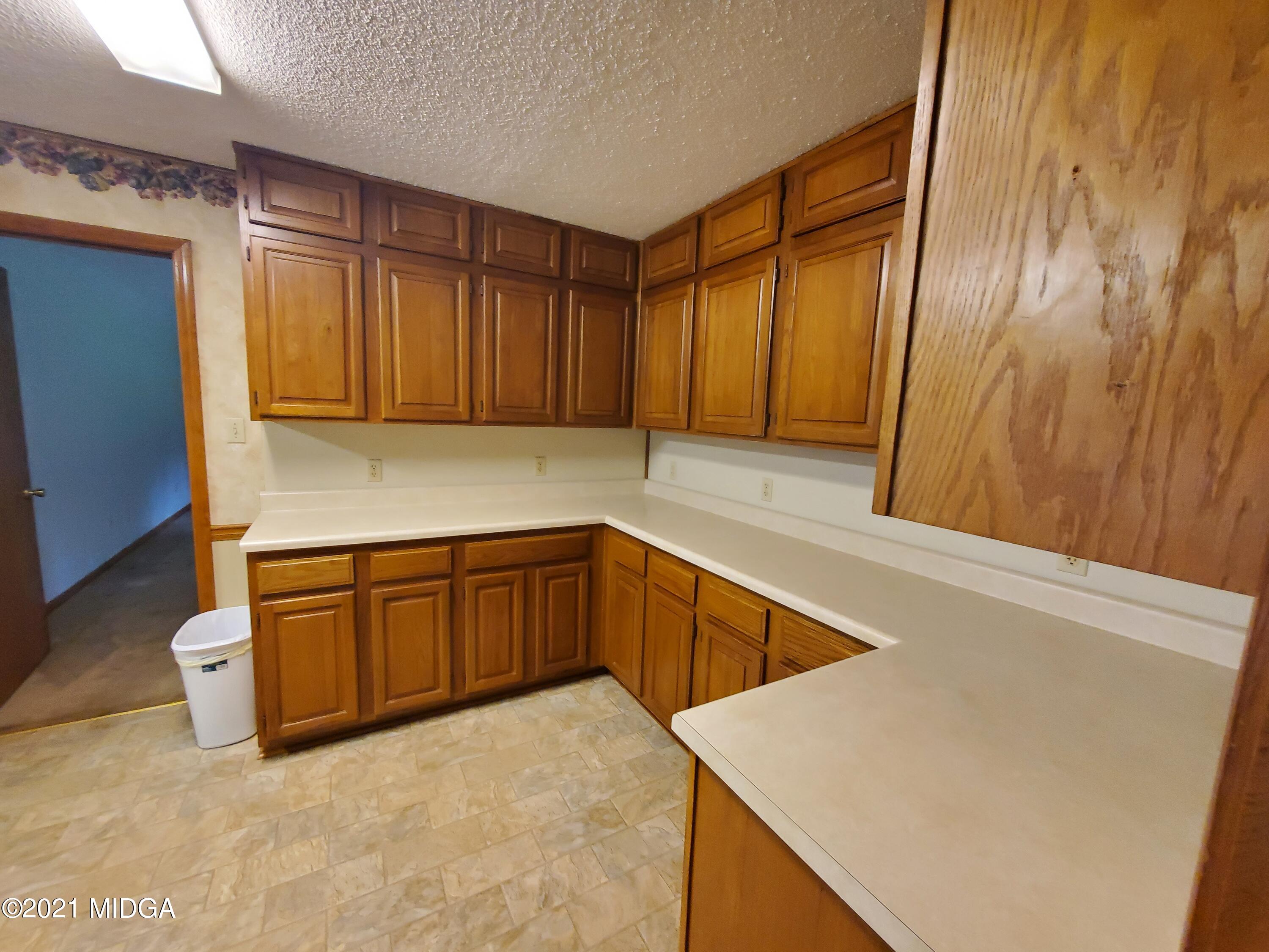 2586 Pineworth Road Macon, GA 31206 - Photo 12 of 24 20210819_122825