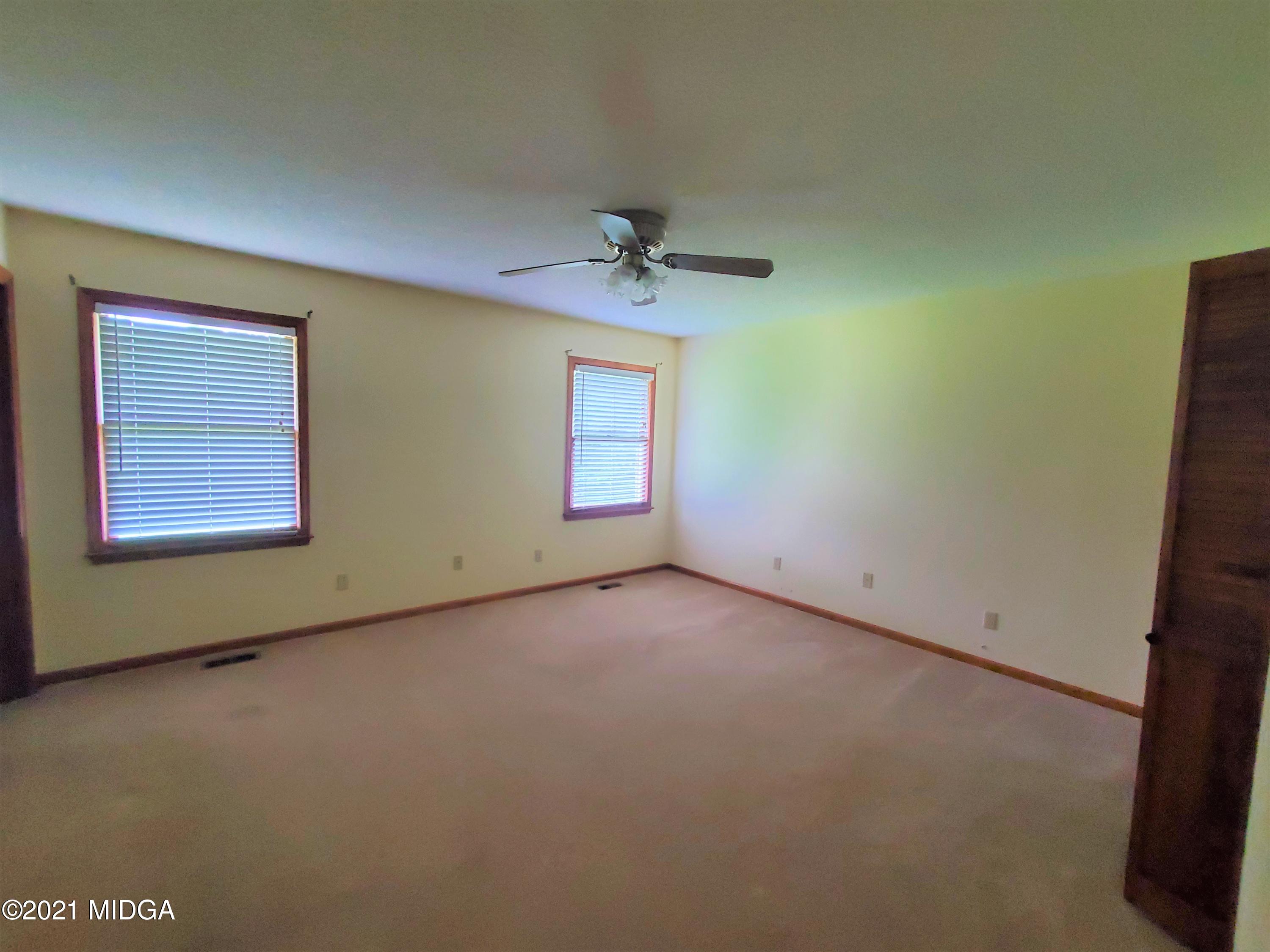 2586 Pineworth Road Macon, GA 31206 - Photo 16 of 24 20210819_123013