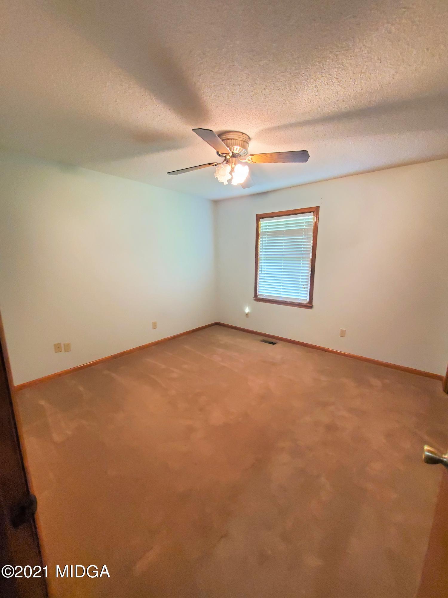2586 Pineworth Road Macon, GA 31206 - Photo 18 of 24 20210819_123103