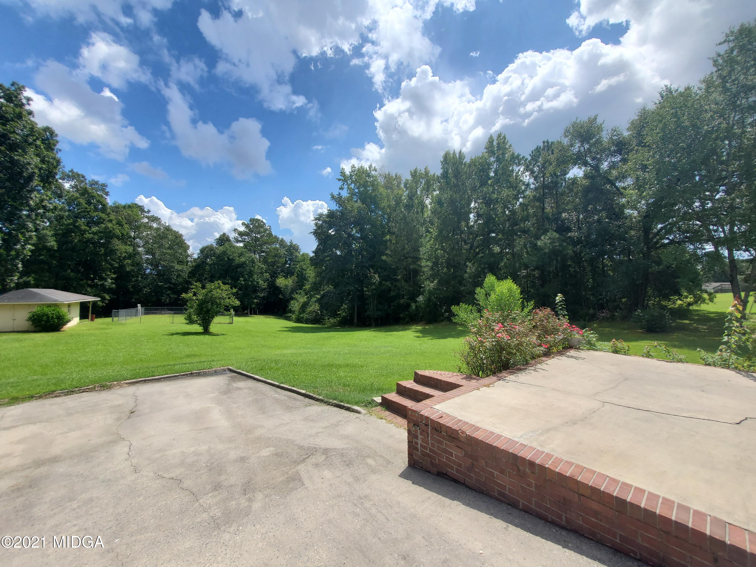 2586 Pineworth Road Macon, GA 31206 - Photo 19 of 24 20210819_123208