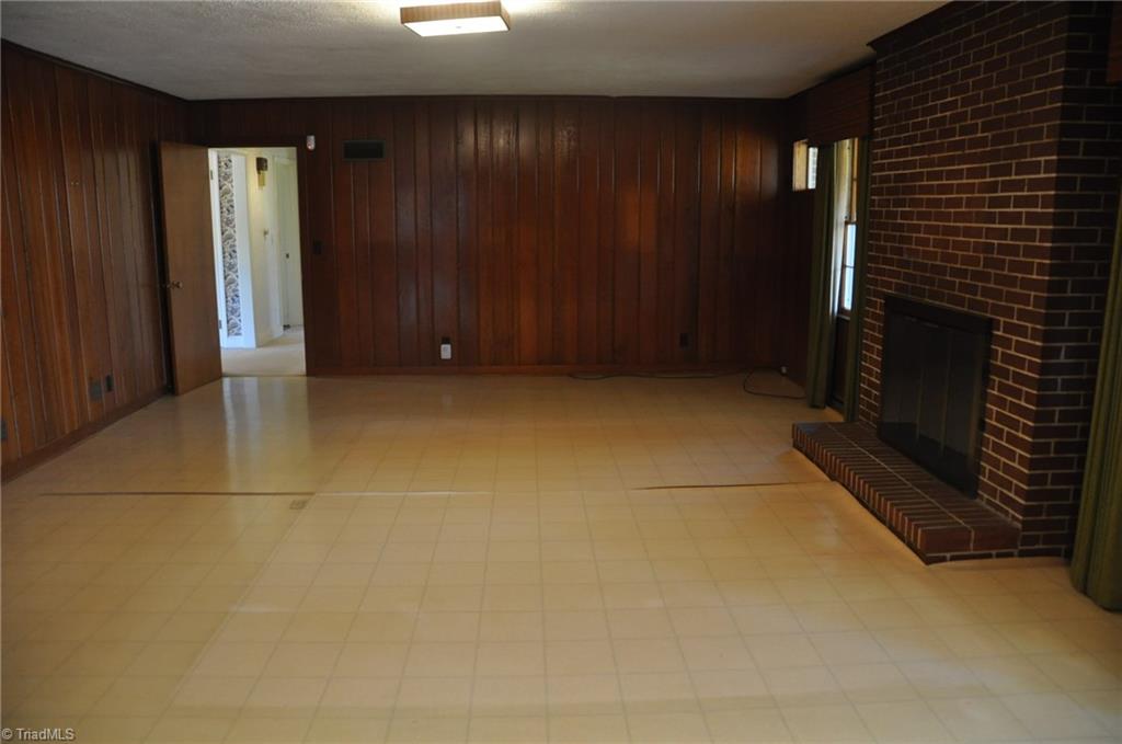 707 Chester Road Winston-Salem, NC 27104 - Photo 11 of 21 Gallery Image 11