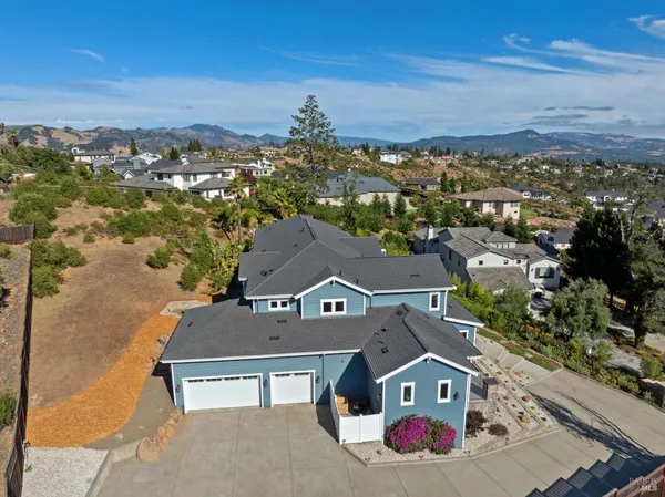 $3,599,999 | 3882 Royal Manor Place, Santa Rosa, CA 95404
